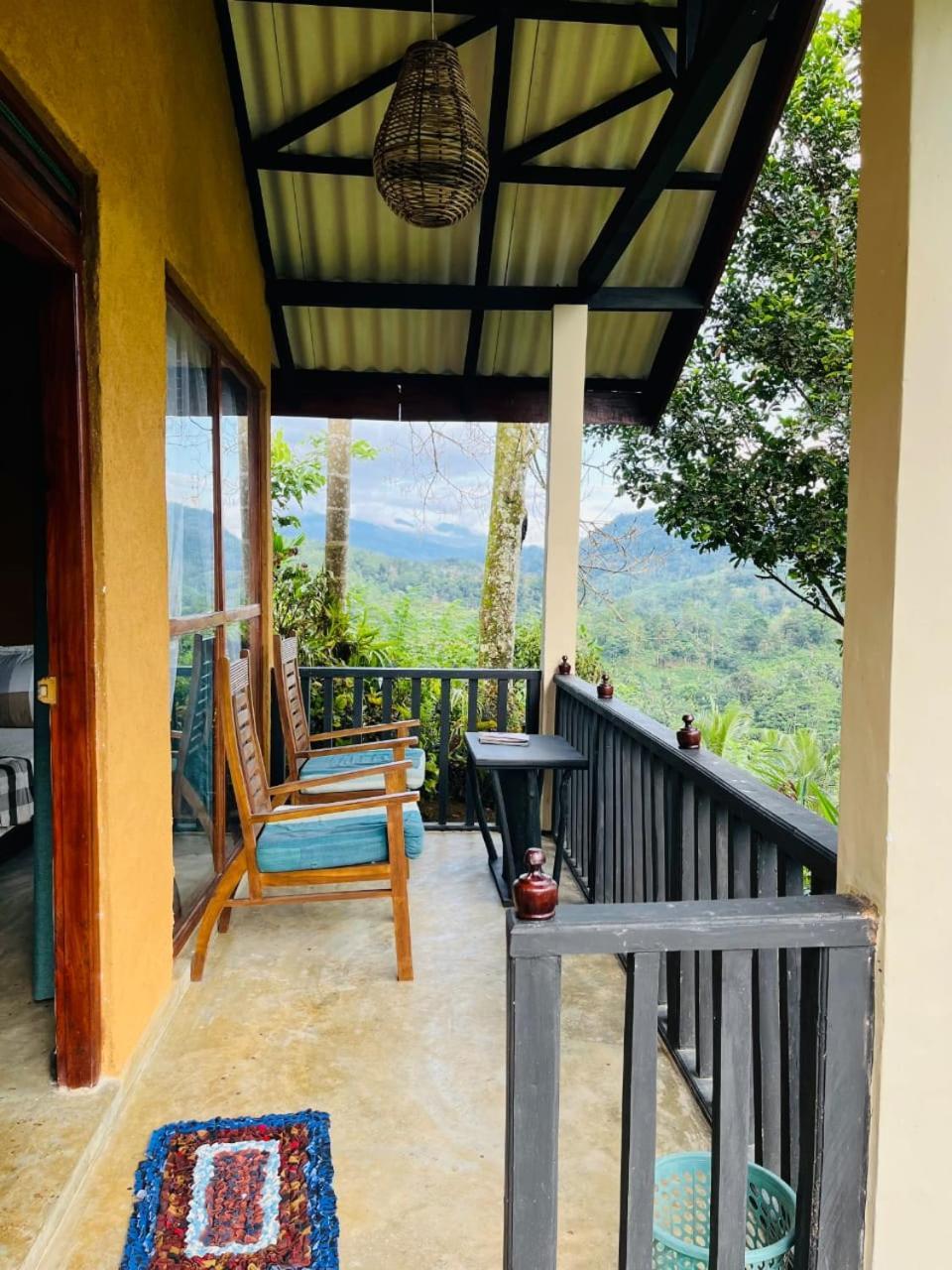 Rainforest Nature House Deniyaya Room photo